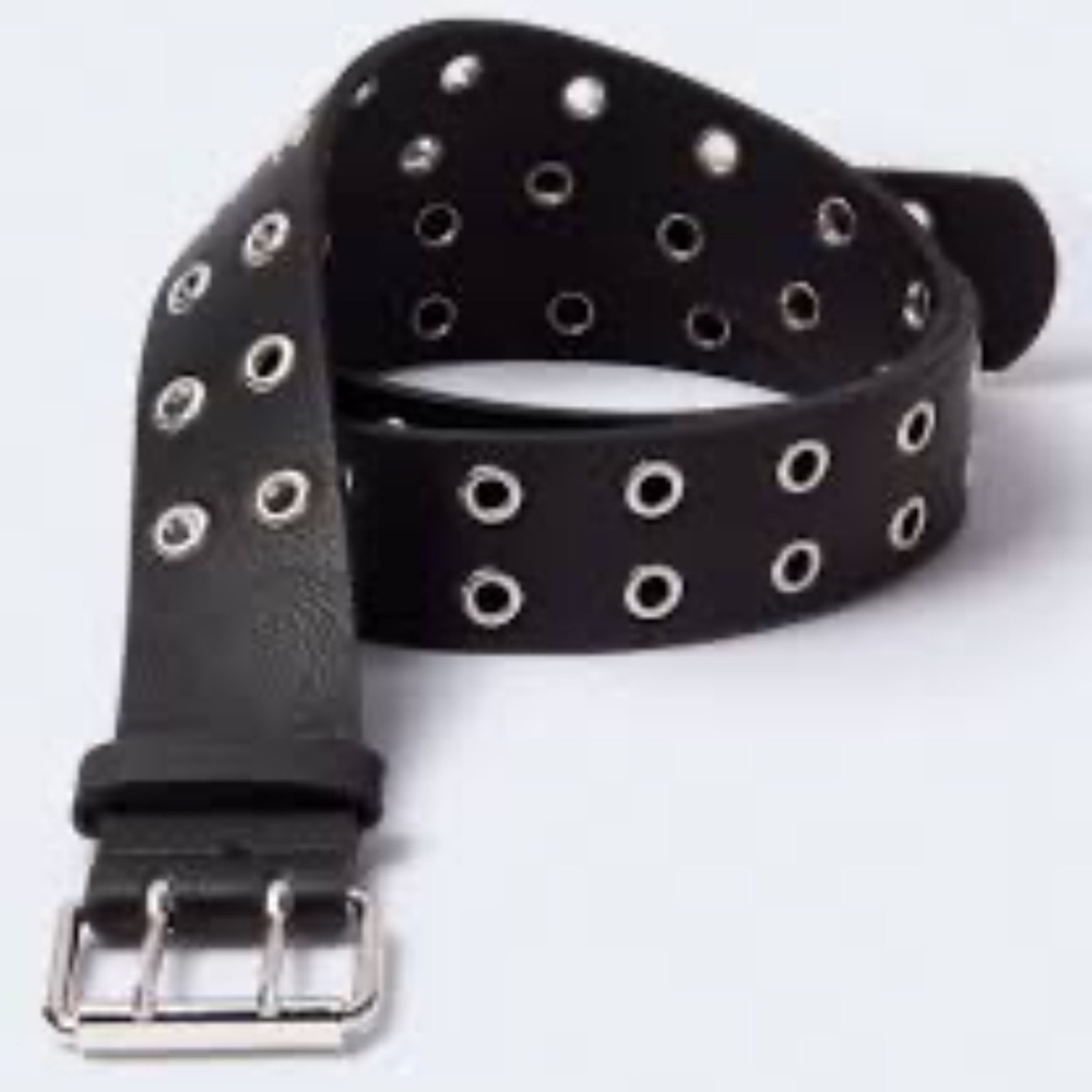 Forever 21 Black Belt Silver Grommets Adjustable | M/L NWOT